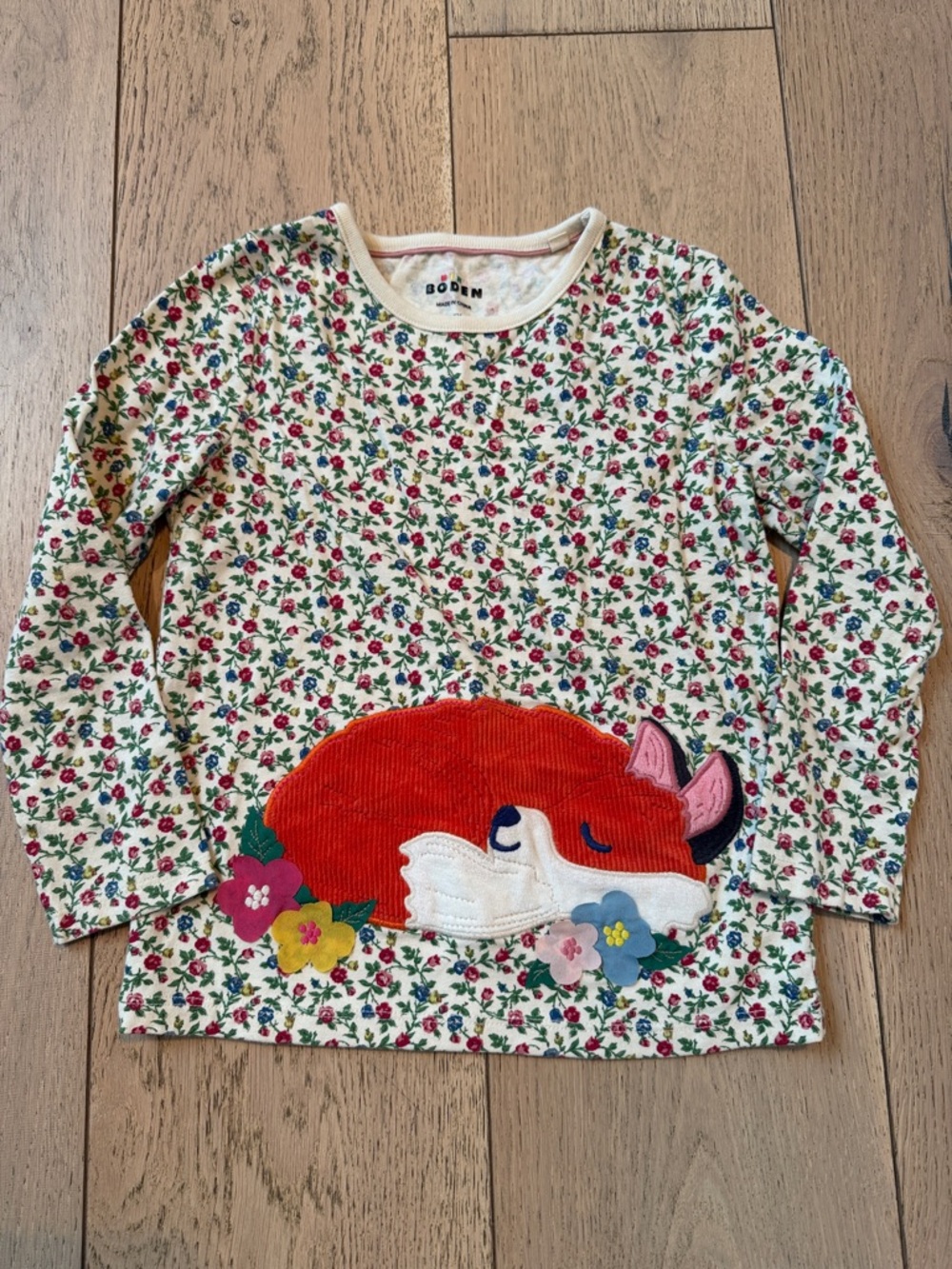 Boden Cream Floral Long-Sleeve Top with Red Fox Appliqué